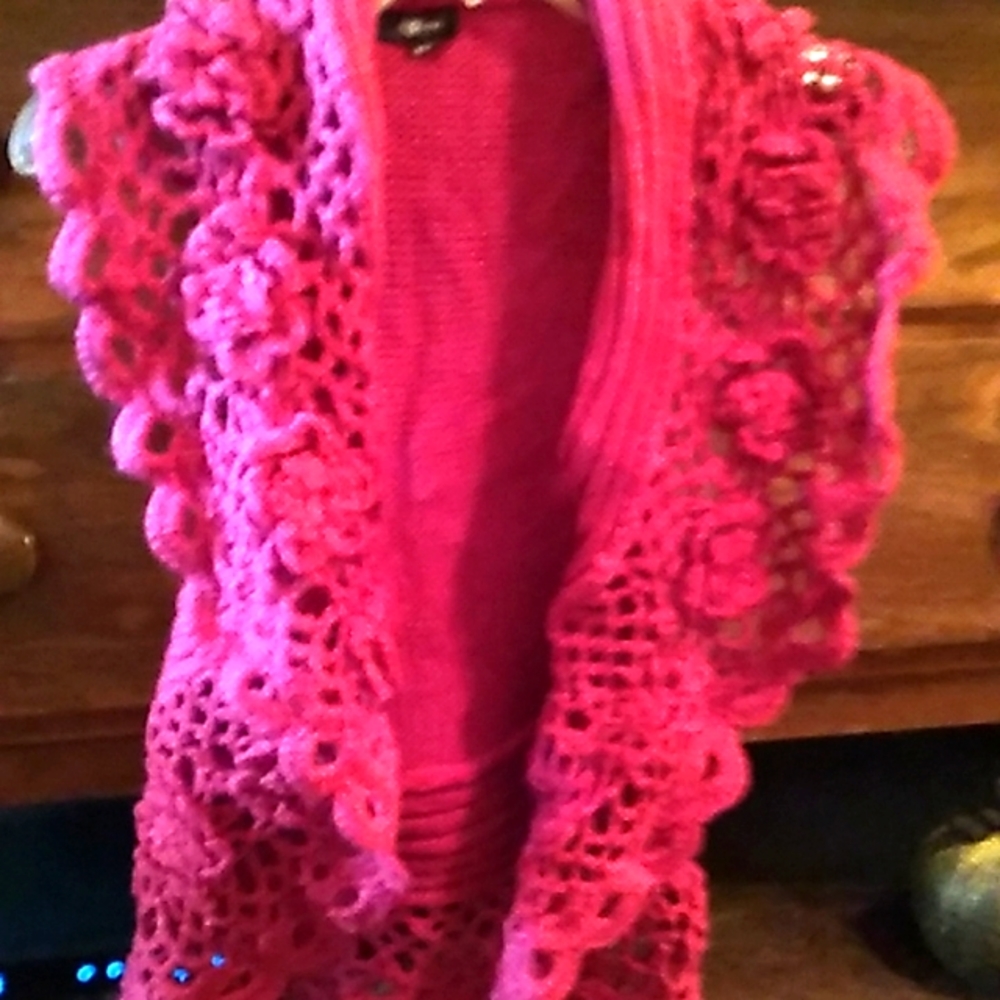 Sweater vest